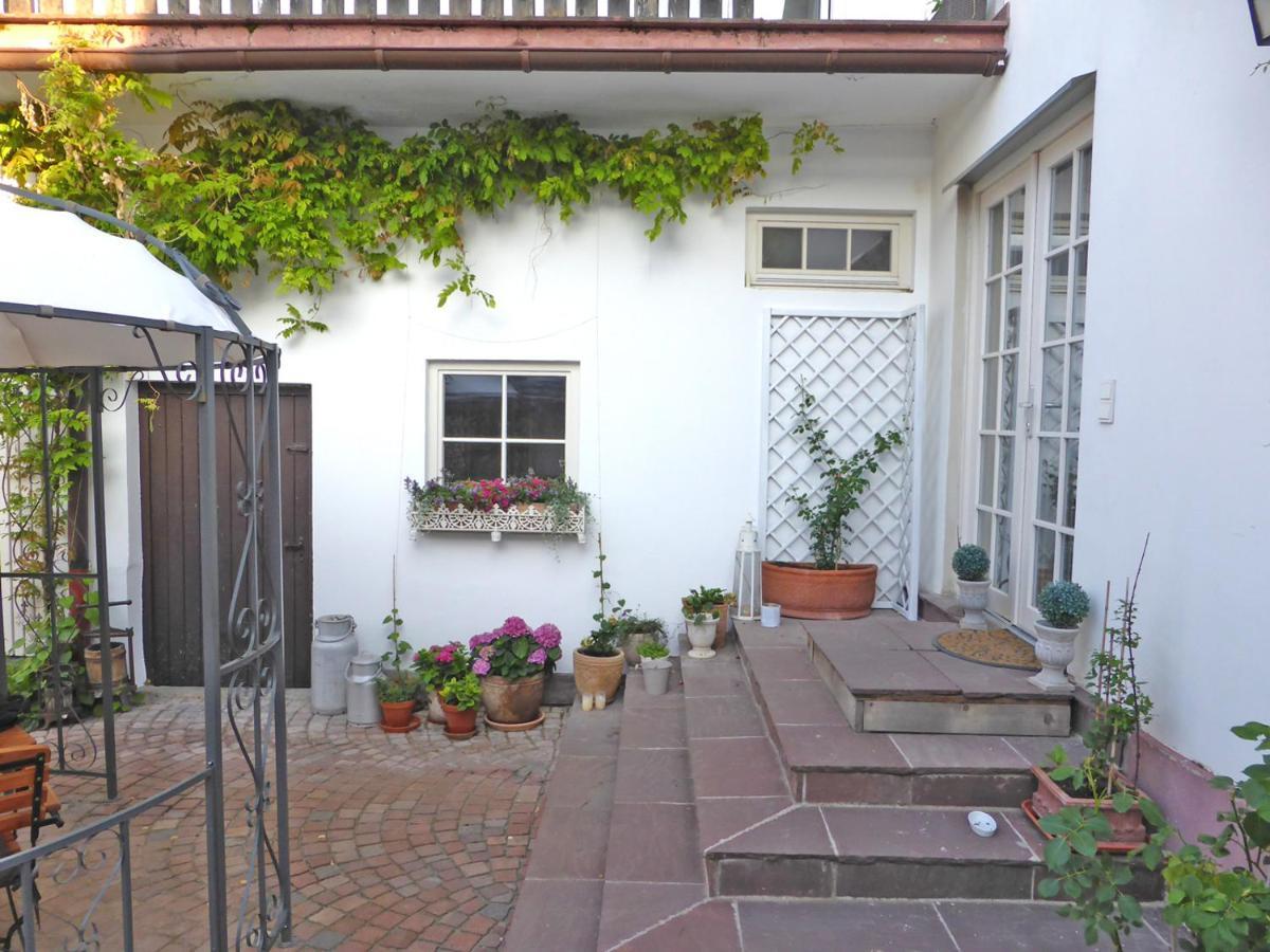 Stilvoll Urlaub Machen! Apartment Dudenhofen Екстериор снимка
